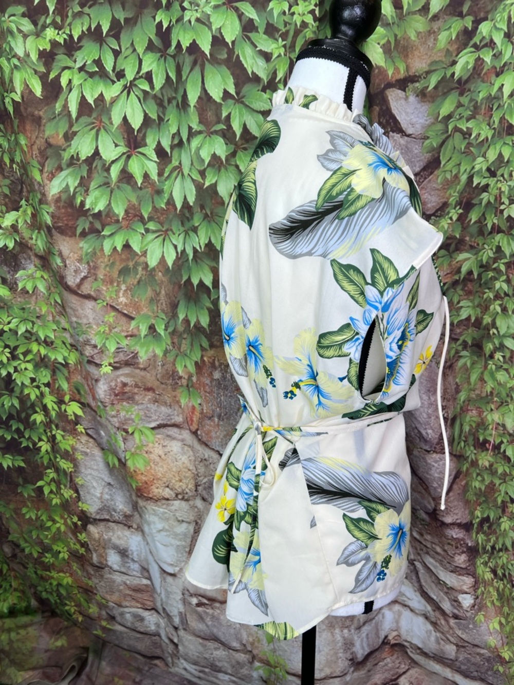 ZARA Cream and Green Tropical Print Dual Tie Blouse, S - Picture 7 of 10